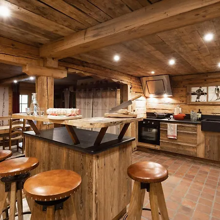 Chalet 3*, Ferme Renovee, 10 Pers, Proche Pistes, Garage, Animaux Admis - Fr-1-304-162 La Clusaz