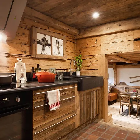 Chalet 3*, Ferme Renovee, 10 Pers, Proche Pistes, Garage, Animaux Admis - Fr-1-304-162 *